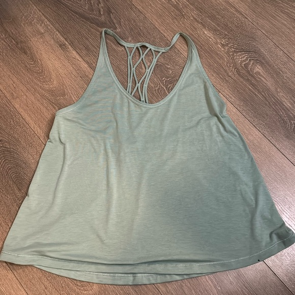 Lululemon Blue shirt | Size 6 - Picture 1 of 2